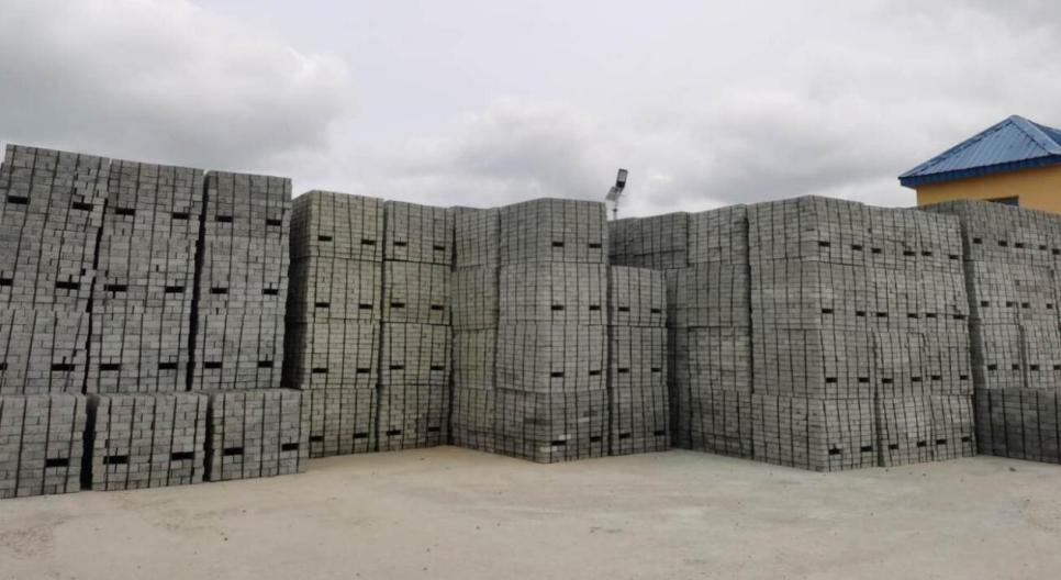 Die Produktionslinie von UNIK Machinery landet im südasiatischen Zentrum und unterstützt den hochwertigen Bau des Wirtschaftskorridors China-Pakistan