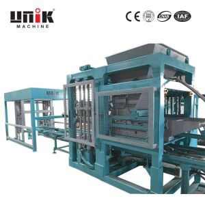 Hydraulische Maschine zur Herstellung von Betonblöcken